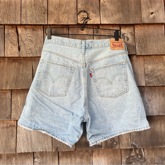 Levi’s Light Blue Denim Shorts (5in inseam) - Picture 1 of 6